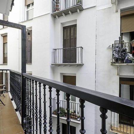 Always Easy I Kursaal Apartment Сан Себастиан Екстериор снимка