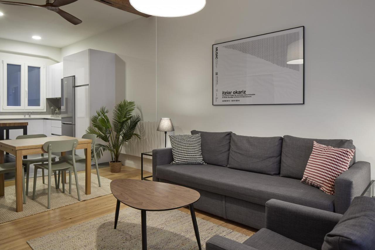 Always Easy I Kursaal Apartment Сан Себастиан Екстериор снимка